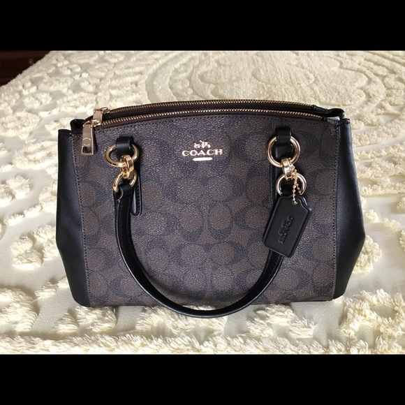 Coach mini pochette  Mini, Gift wrapping, Coach